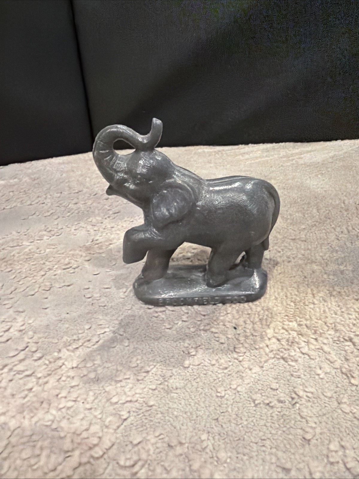 VINTAGE GRAY ELEPHANT Brookfield ZOO SOUVENIR BLOW MOLD PLASTIC WAX ANIMAL RARE