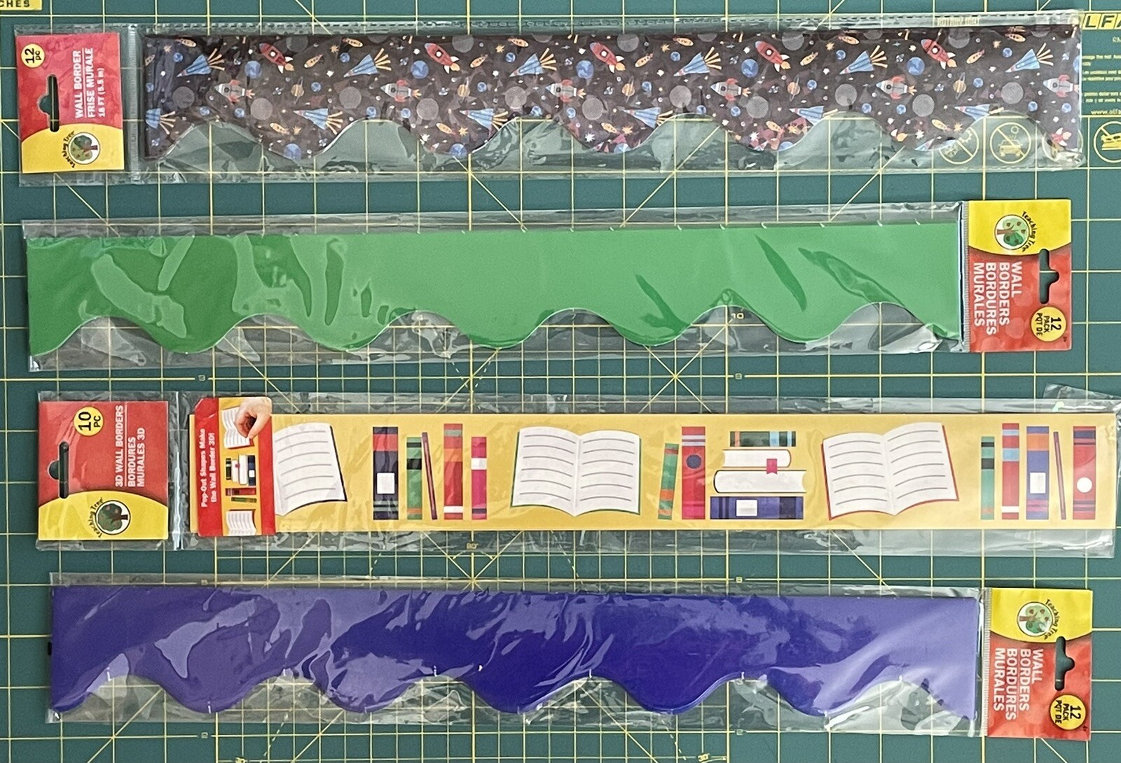 CLASSROOM BULLETIN BOARD BORDERS Lot of 4 Pkg 15-18 ft ea NEW School Teacher Etc