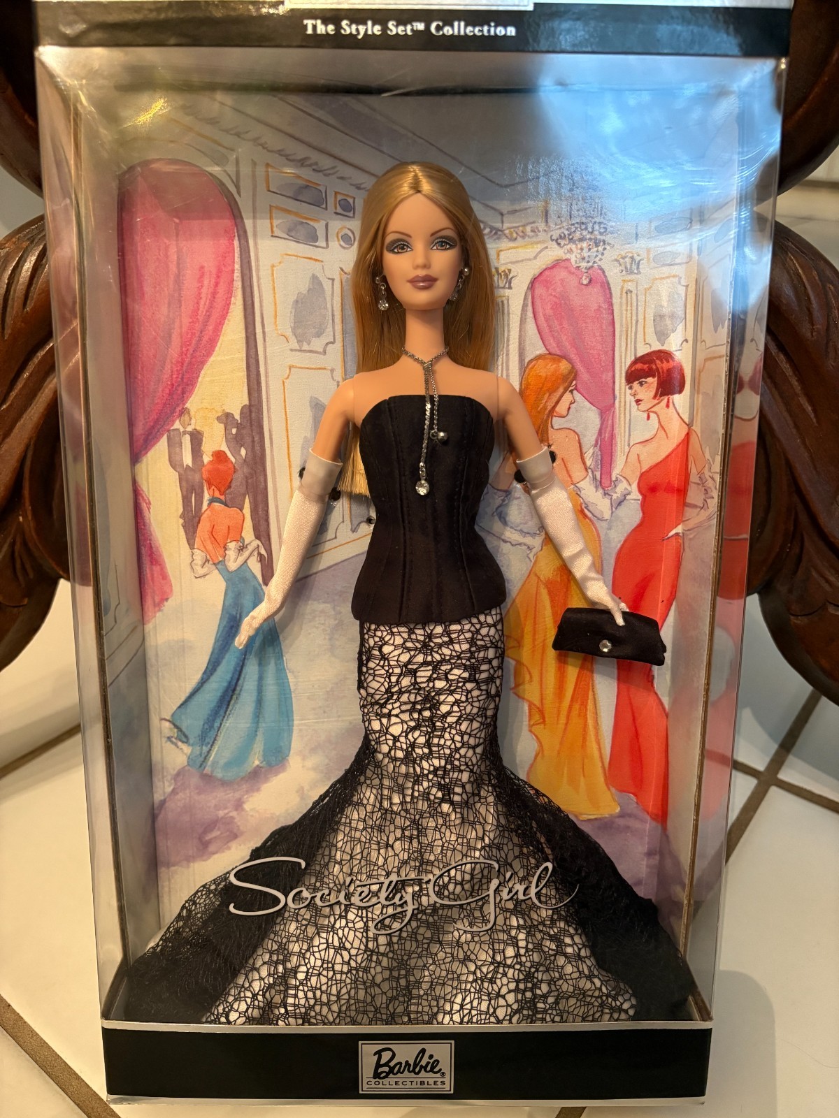 Beautiful Society Girl Barbie From The 2001 Style Set Collector Edition