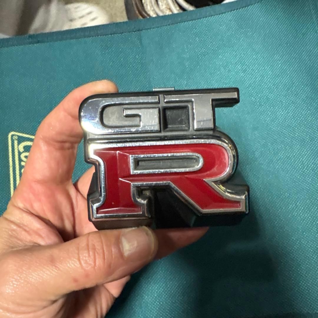 Genuine Nissan original R34 Skyline GT-R parts