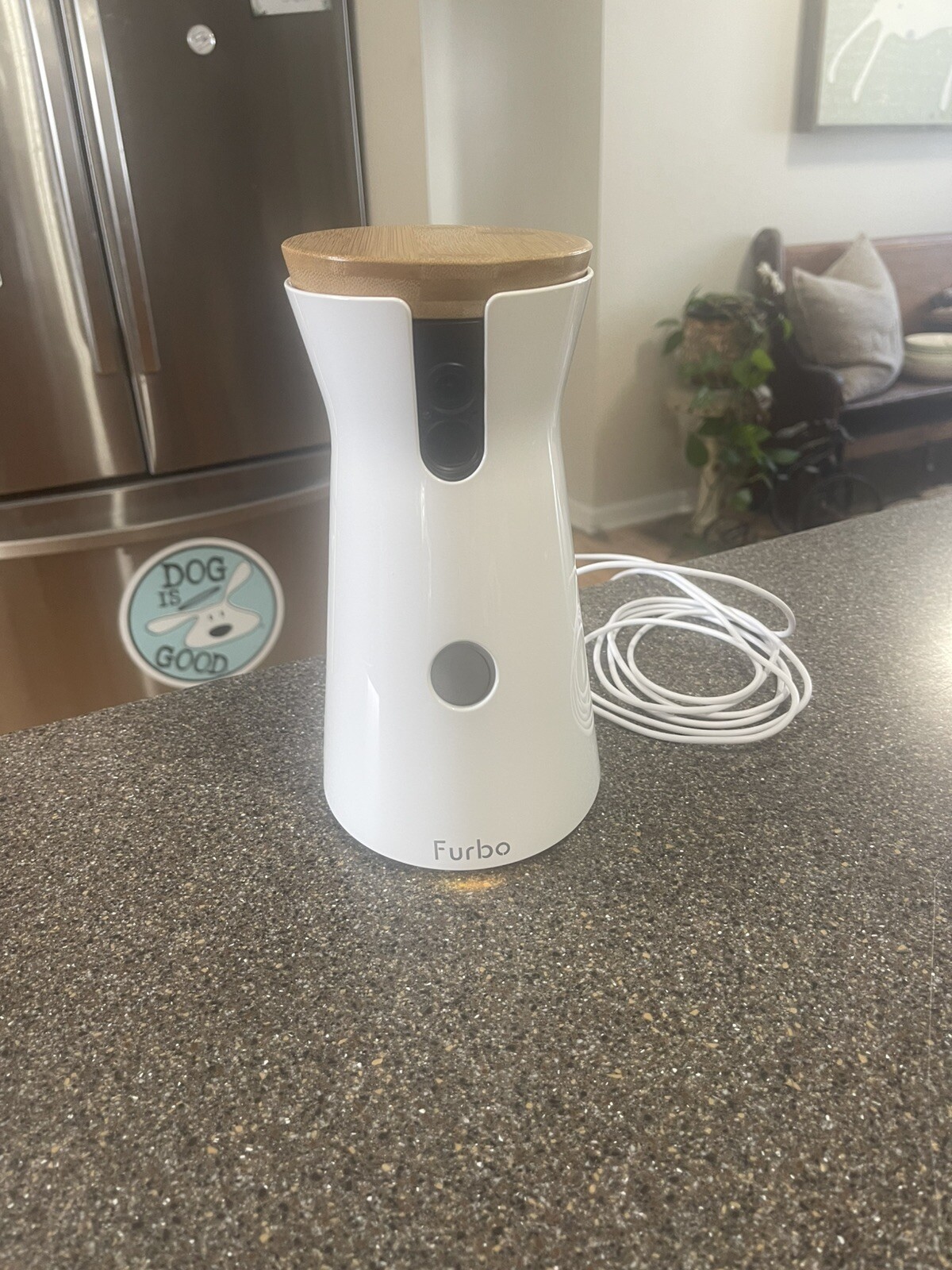 FURBO Dog Treat Tossing Dispenser Full HD WIFI Pet Camera 2 Way Audio FURBO2T