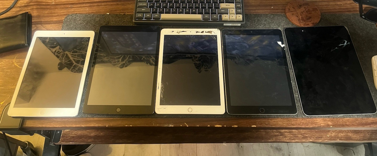 Lot Of 5 iPads Broken For Parts