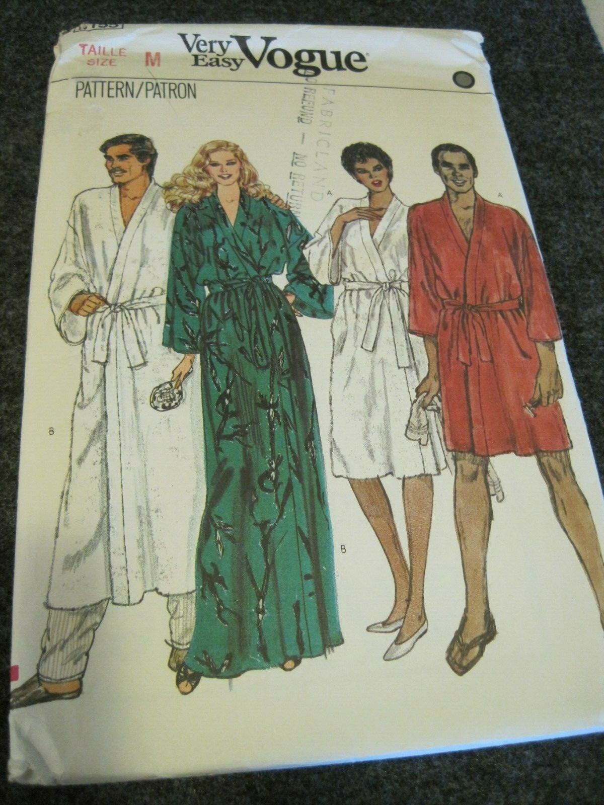 VOGUE 8155 UNISEX ROBE Very Easy Sewing Pattern UNCUT Vintage