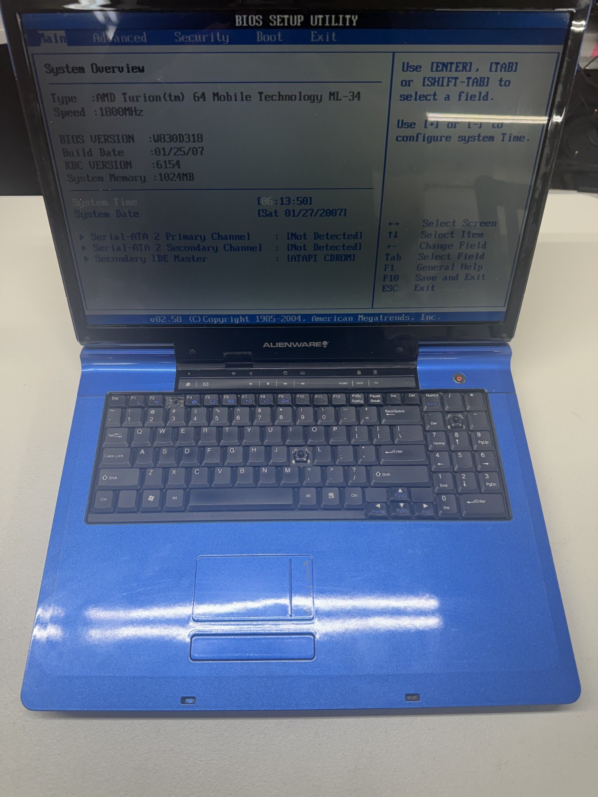 Alienware Aurora M9700 Blue 17” Laptop AMD Turion 1GB Ram- AS IS PARTS OR REPAIR