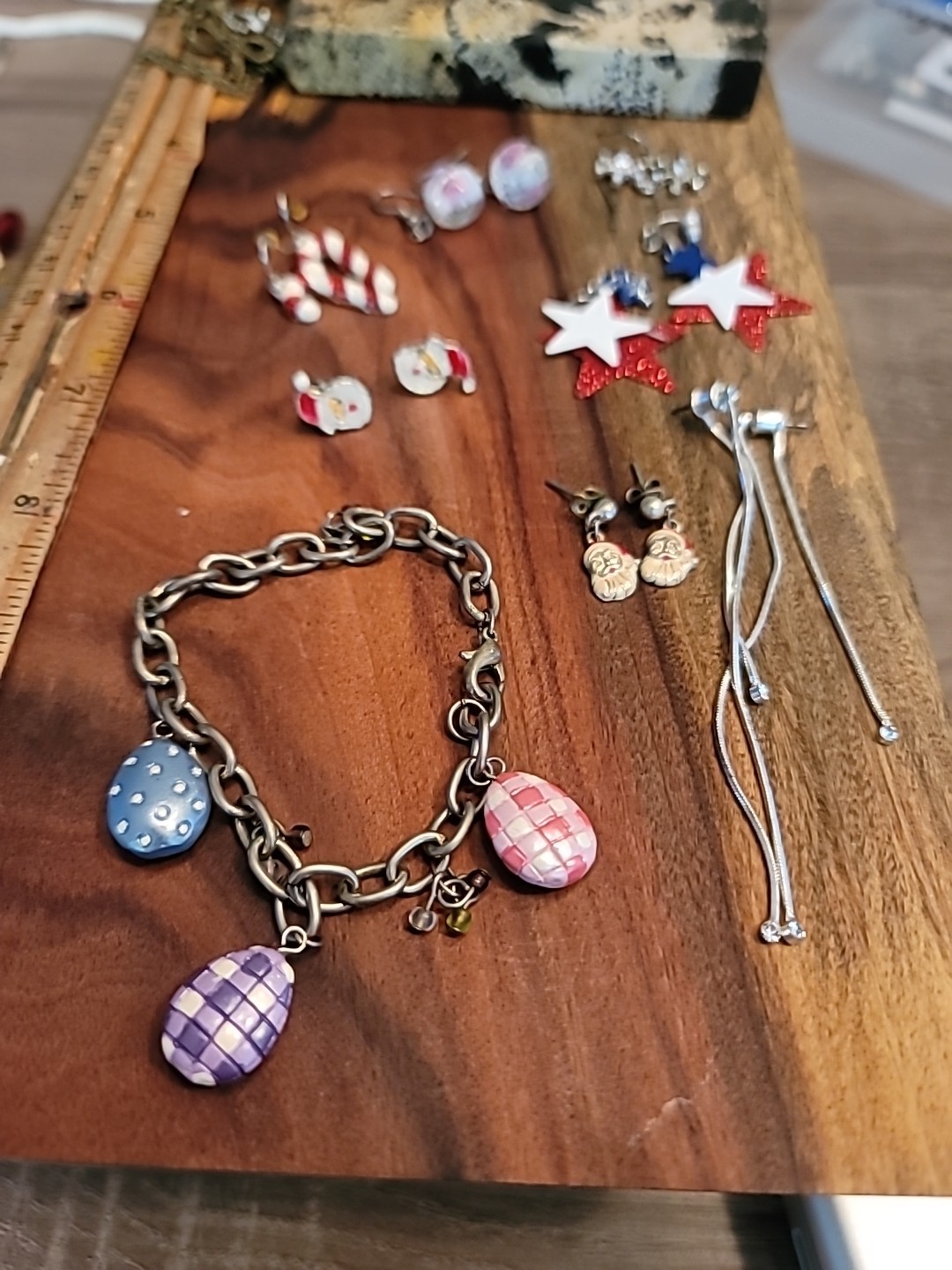 Holiday Themed Vintage Costume Jewelry Lot