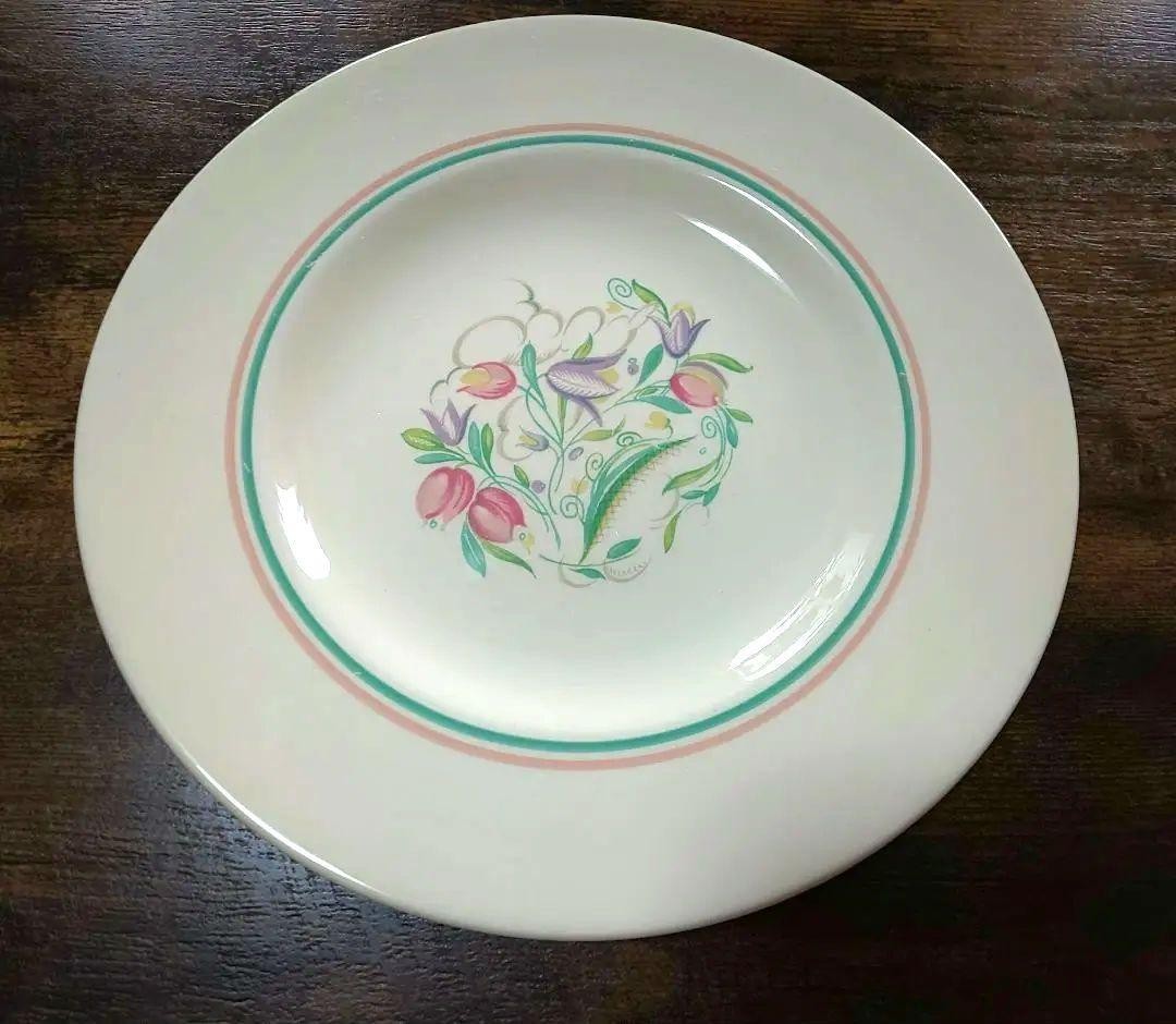 Susie Cooper Dresden Spray Plate 25cm