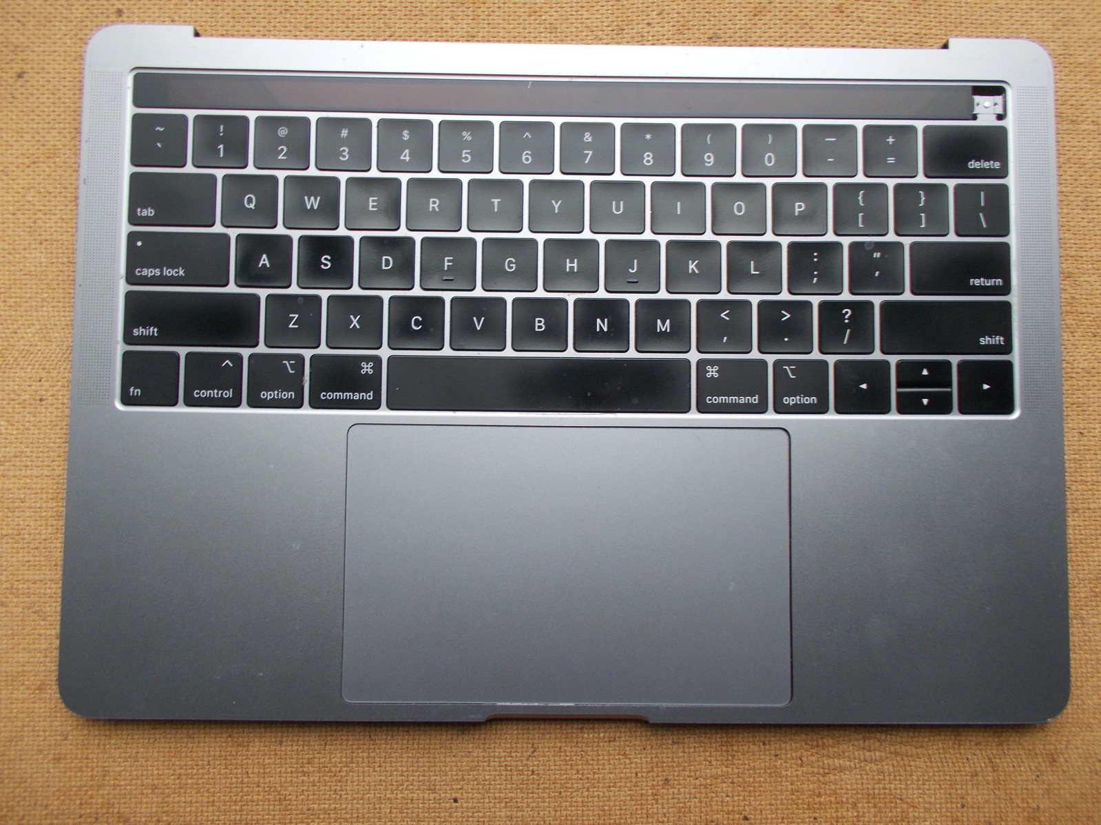 MacBook Pro A1989 13” Space Gray Keyboard Grade C