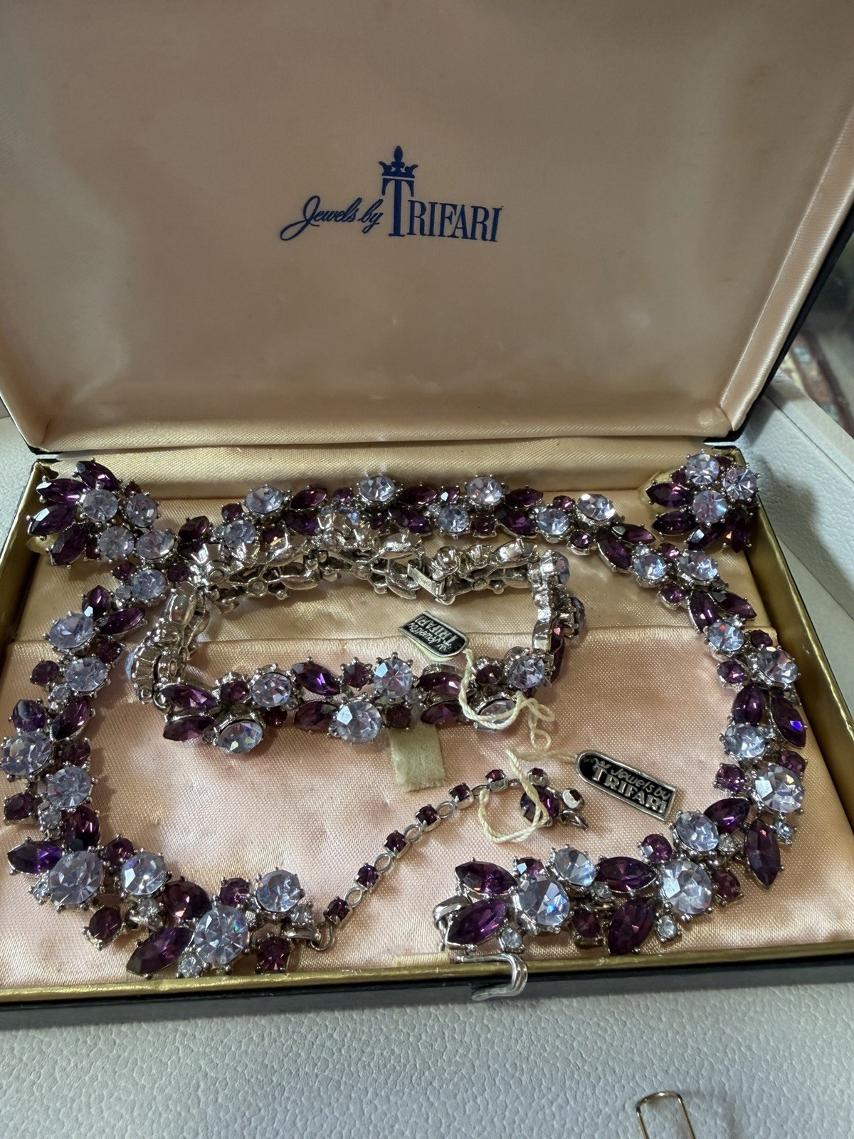 Vintage Crown Trifari Purple Lavender Rhinestone Jewelry Set 1961