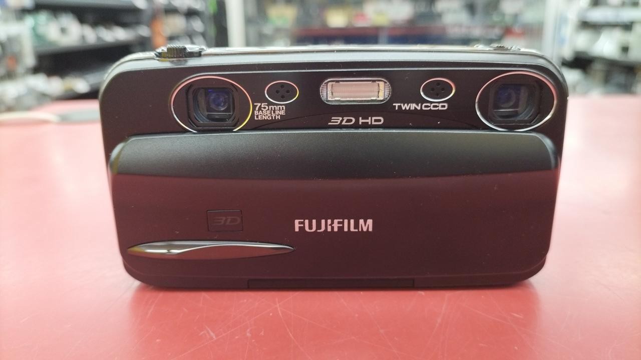 Fujifilm FinePix Real 3D W3 Digital Camera Used From Japan