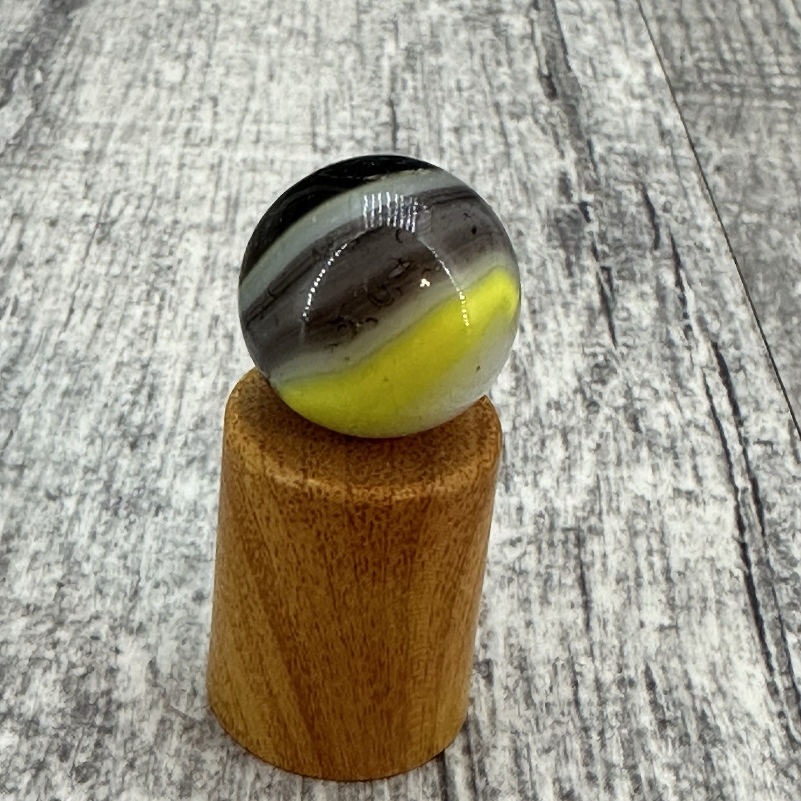 Vintage Marble King Bumblebee Swirl Shooter .71" Marble Yellow Black St. Mary's