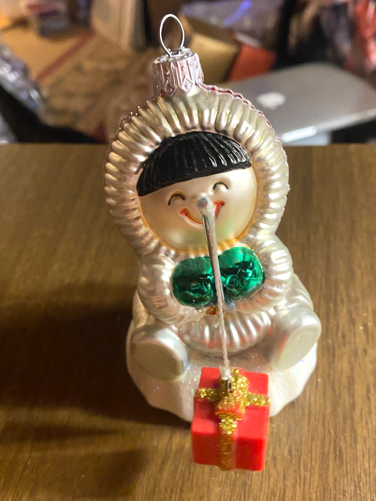 Blown Glass Hallmark Frosty Friends 2000 Christmas Ornament 4"