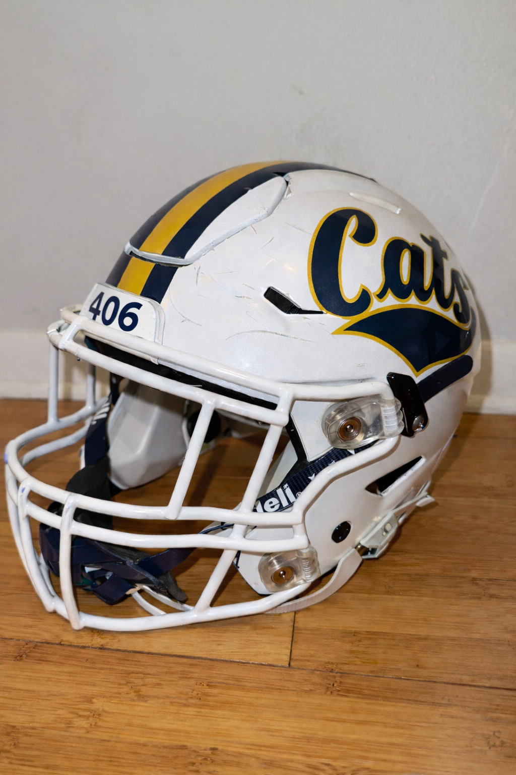 Montana State Bobcats White Throwback Riddell Speedflex Football Helmet