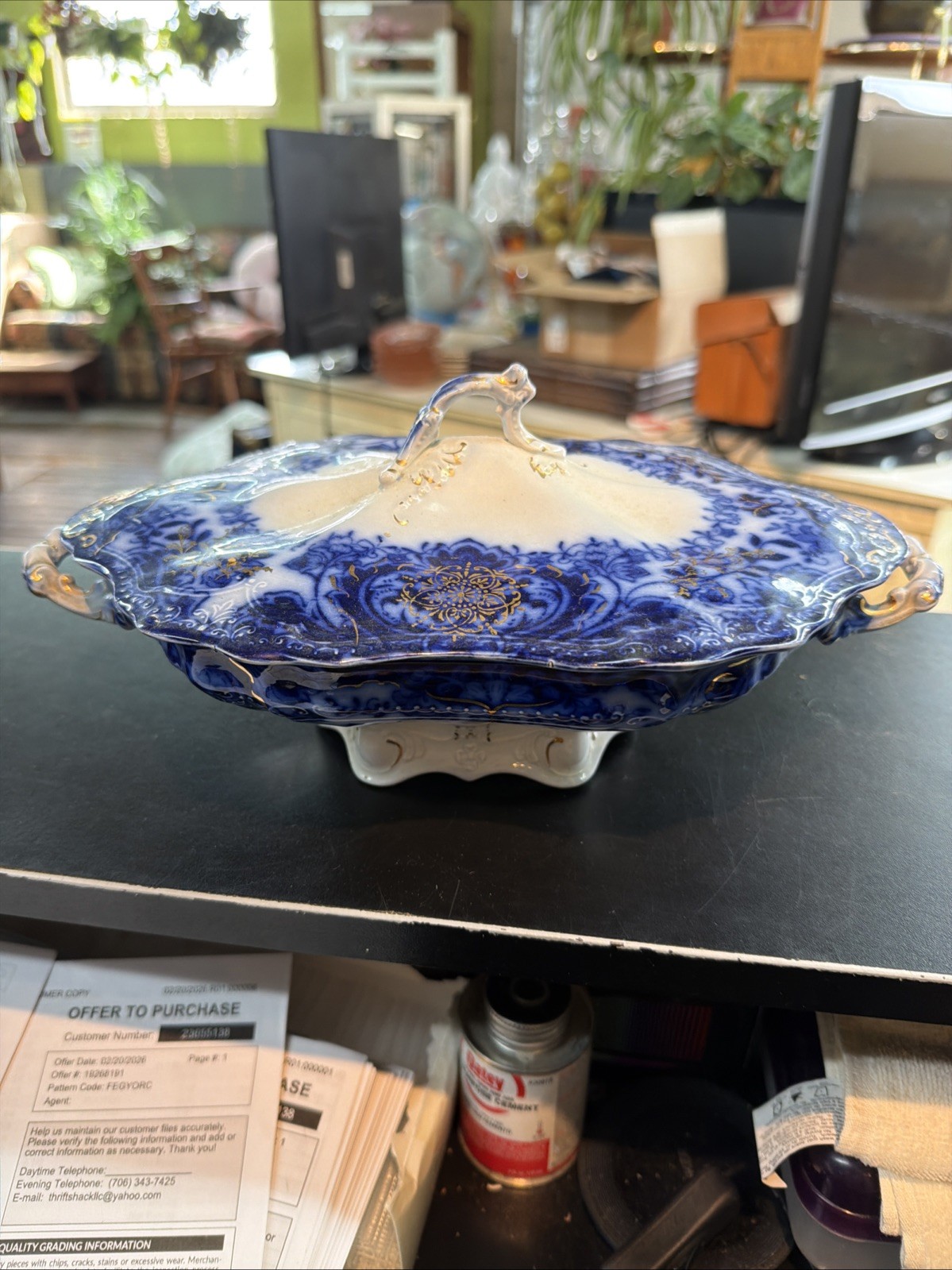 WOOD & SONS ENGLAND SYDNEY STAFFORDSHIRE FLOW BLUE COVERED SERVING DISH 12"D