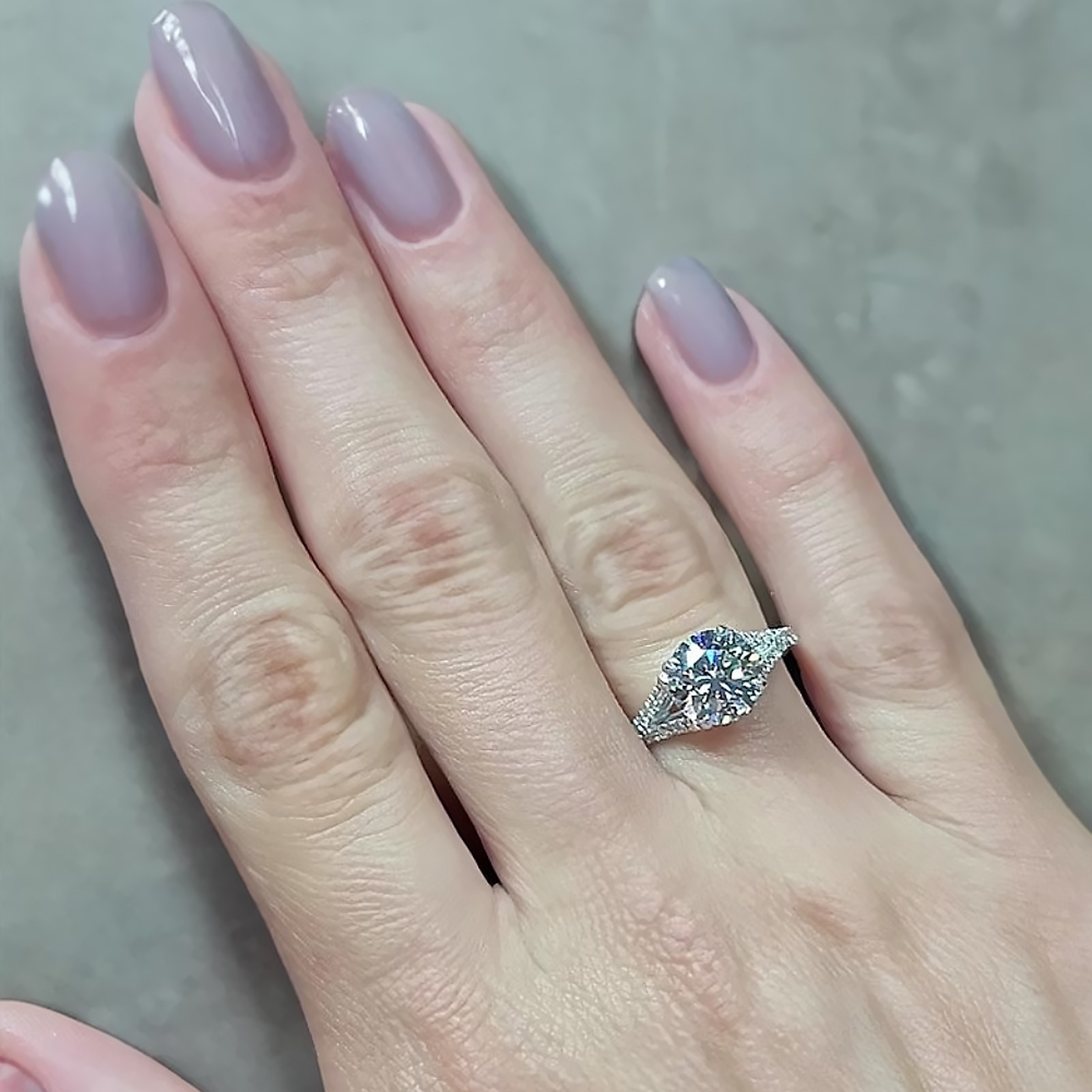 950 Platinum Luxury Ring 2.40 Ct IGI Lab Created CVD Diamond Round Cut E F VVS2 