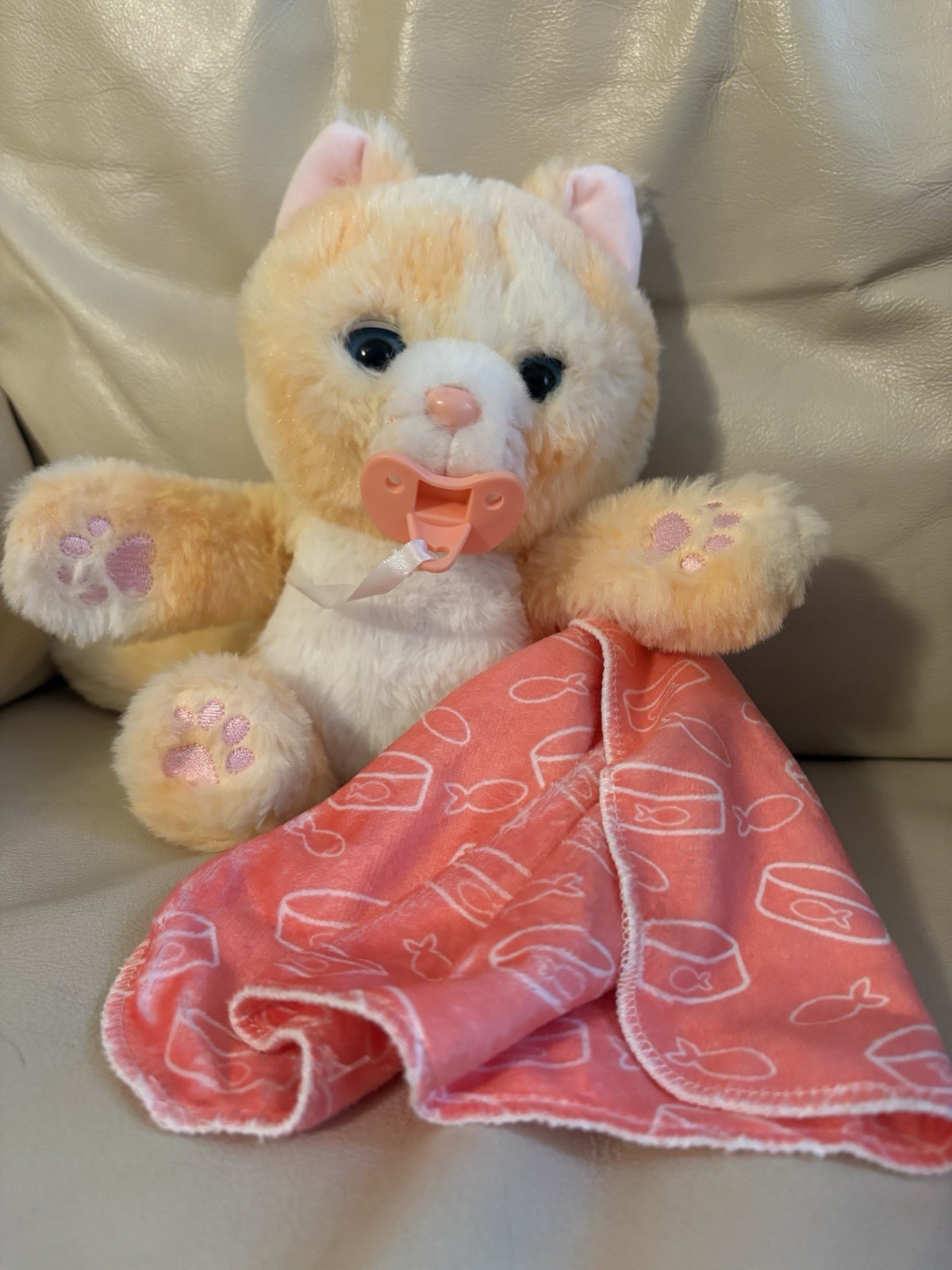 Little Live Pets - Cozy Dozys: Ginger the Kitty | Interactive Plush NWOT.