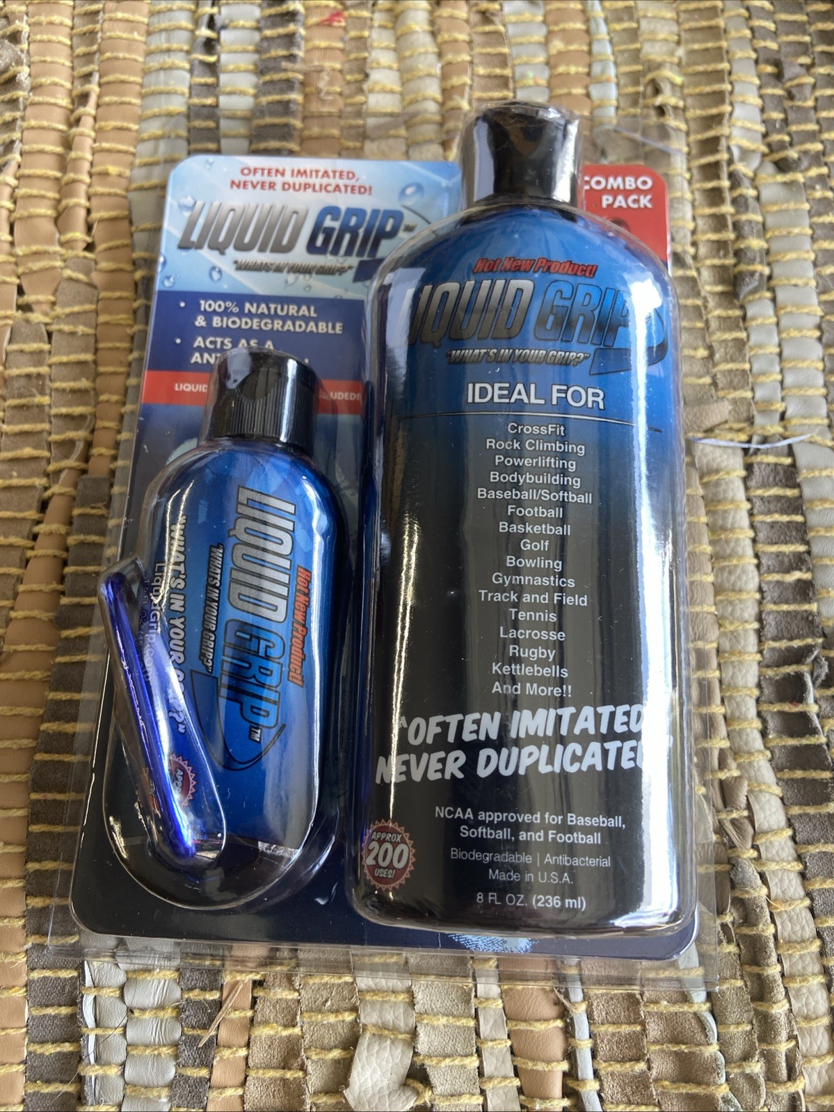 Liquid Grip Combo Pack No Mess Hand Chalk for Gym, Lifting & Sports  8oz /1.5oz