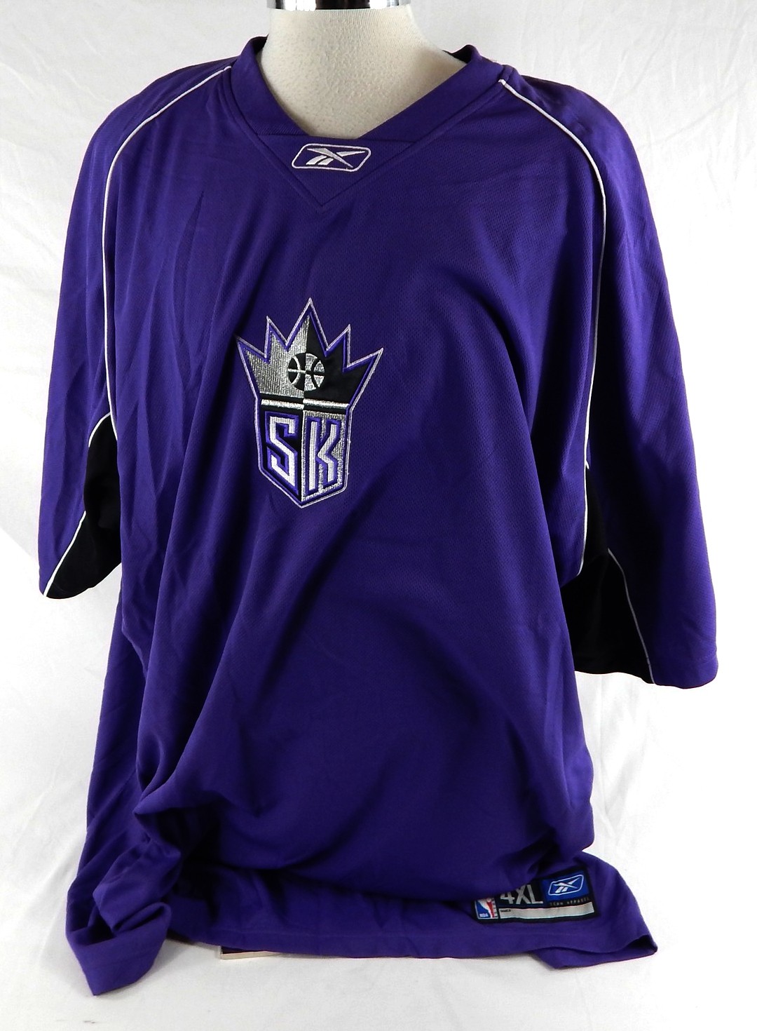 2004-05 Sacramento Kings Chris Webber #4 Game Used Purple Warm Up Shirt 20 P 4XL