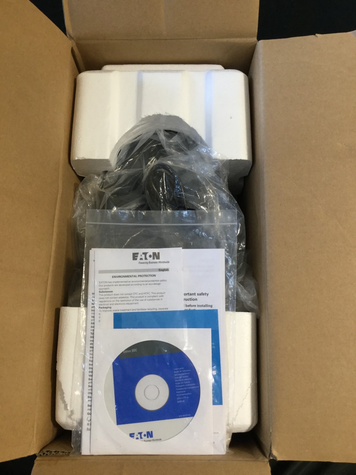 EATON 5SC1000i-Z3, EATON CUSTOM UPS NEW OPEN BOX