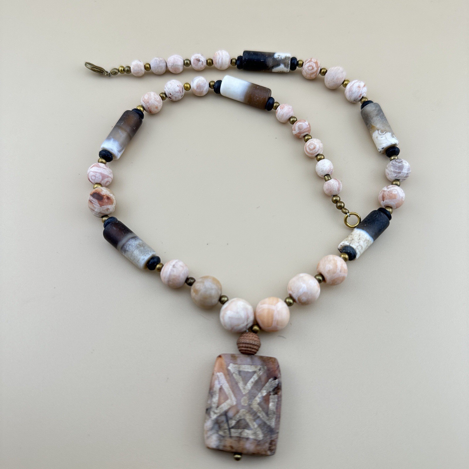 Vintage Himalayan Tibetan Carnelian Agate Beads￼ Beautiful  Necklace Rare