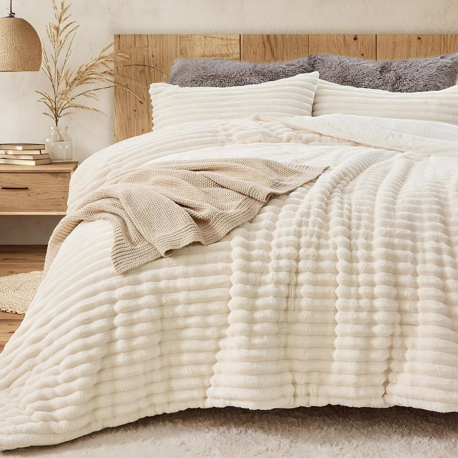 Fluffy Comforter Set King 3 Pieces - Super Soft & Fuzzy Cream White Comforter Se