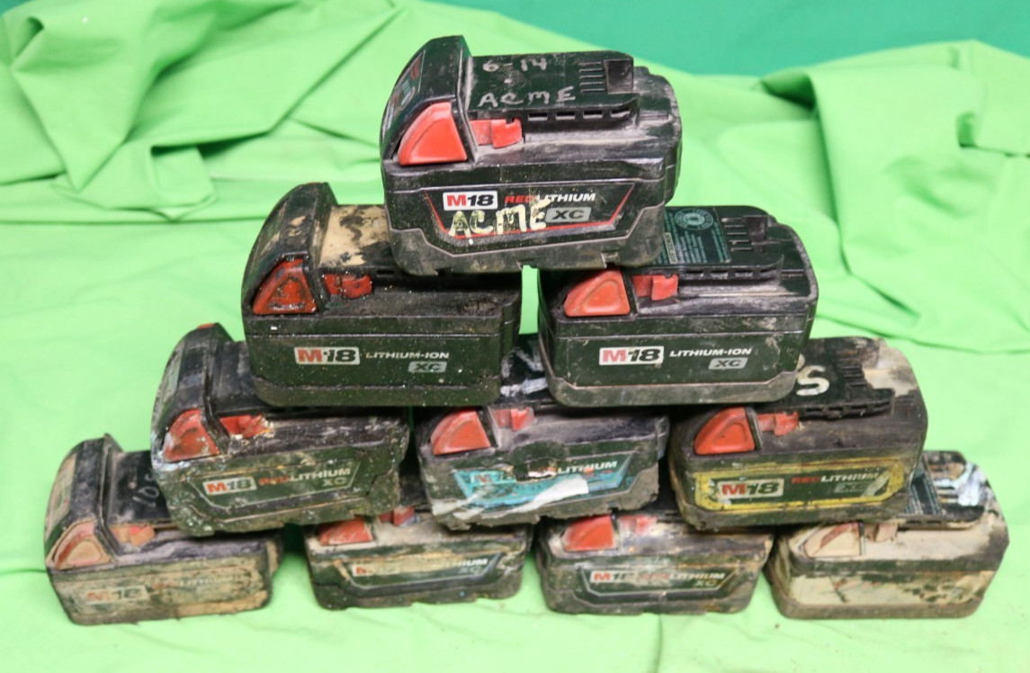 BOTTOM OF BARREL! Lot of 10 Milwaukee M18 Red Lithium 3 Ah Battery NOT WORKING!