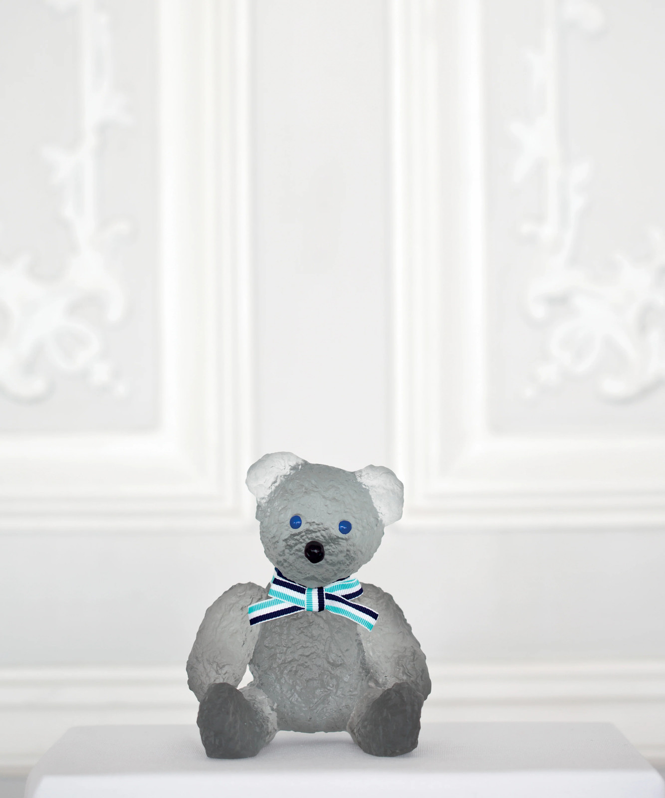 Daum Home Décor - Large Camelia Bowldelicate creati crystal - 05271-7