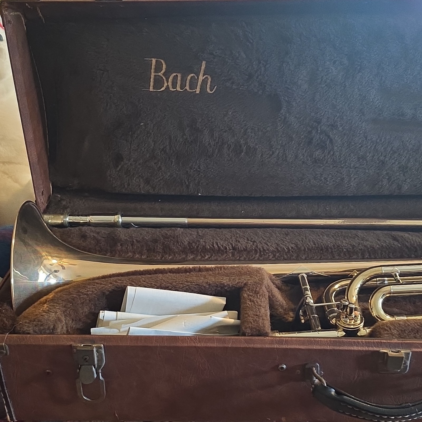 Bach Tenor Trombone Bb Brass Gold Lacquered with Case