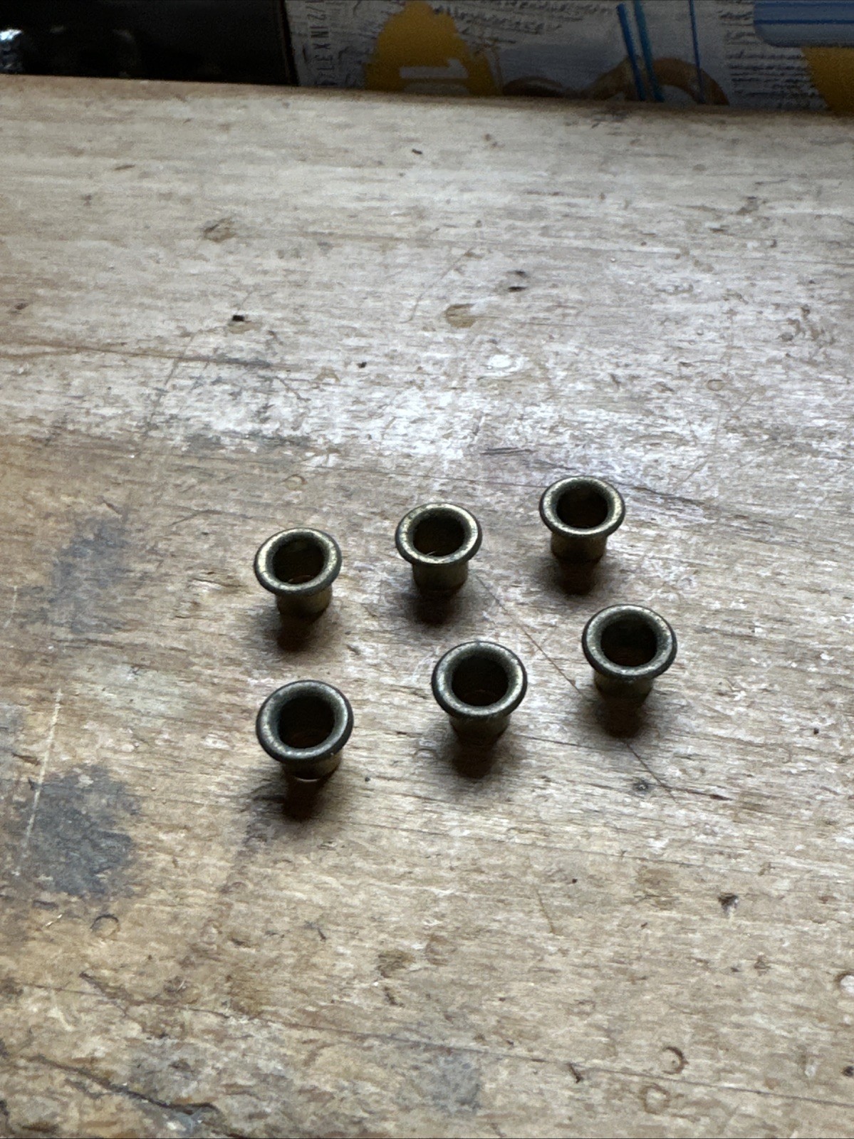 VINTAGE SET 1960's KAY GUITAR TUNER BUSHINGS FERULE VANGUARD VALUE LEADER