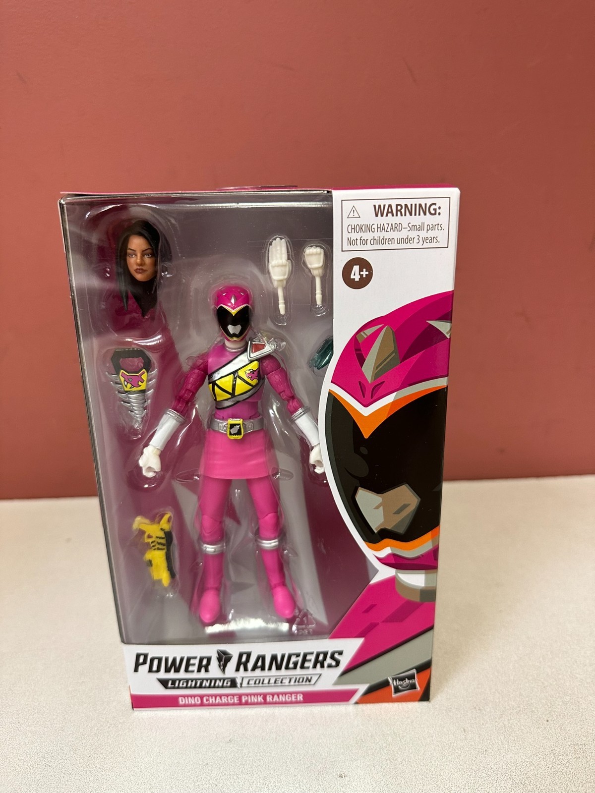 Hasbro Power Rangers Lightning Collection Dino Charge Pink Ranger Action Figure