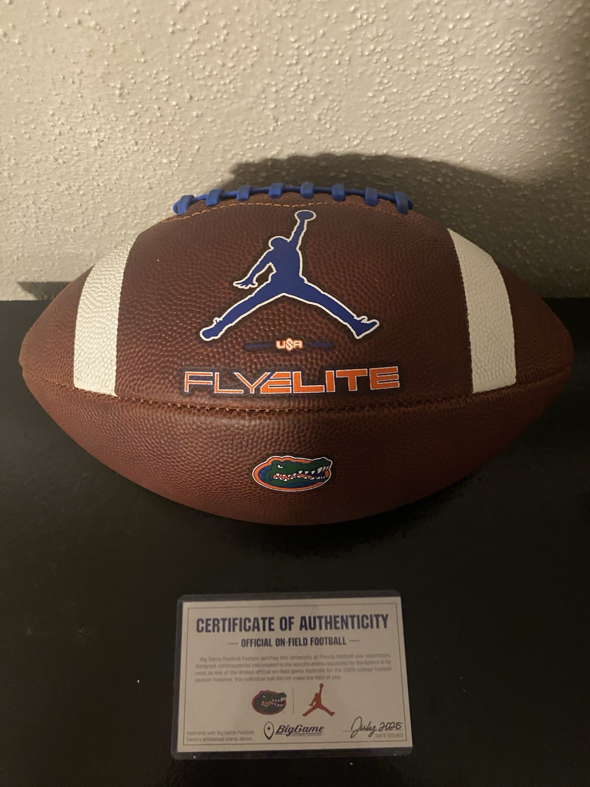 Florida Gators Official Fly Elite with Certificate(Brushed and conditioned)