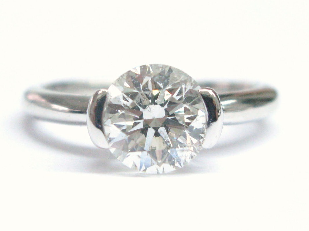 Ritani SOLID 18Kt NATURAL Round Diamond Solitaire Engagement Ring 1.77CT G-SI2