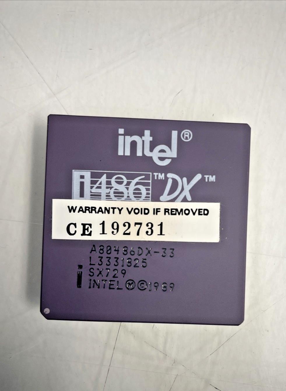 Intel i486DX SX729 Processor chip +