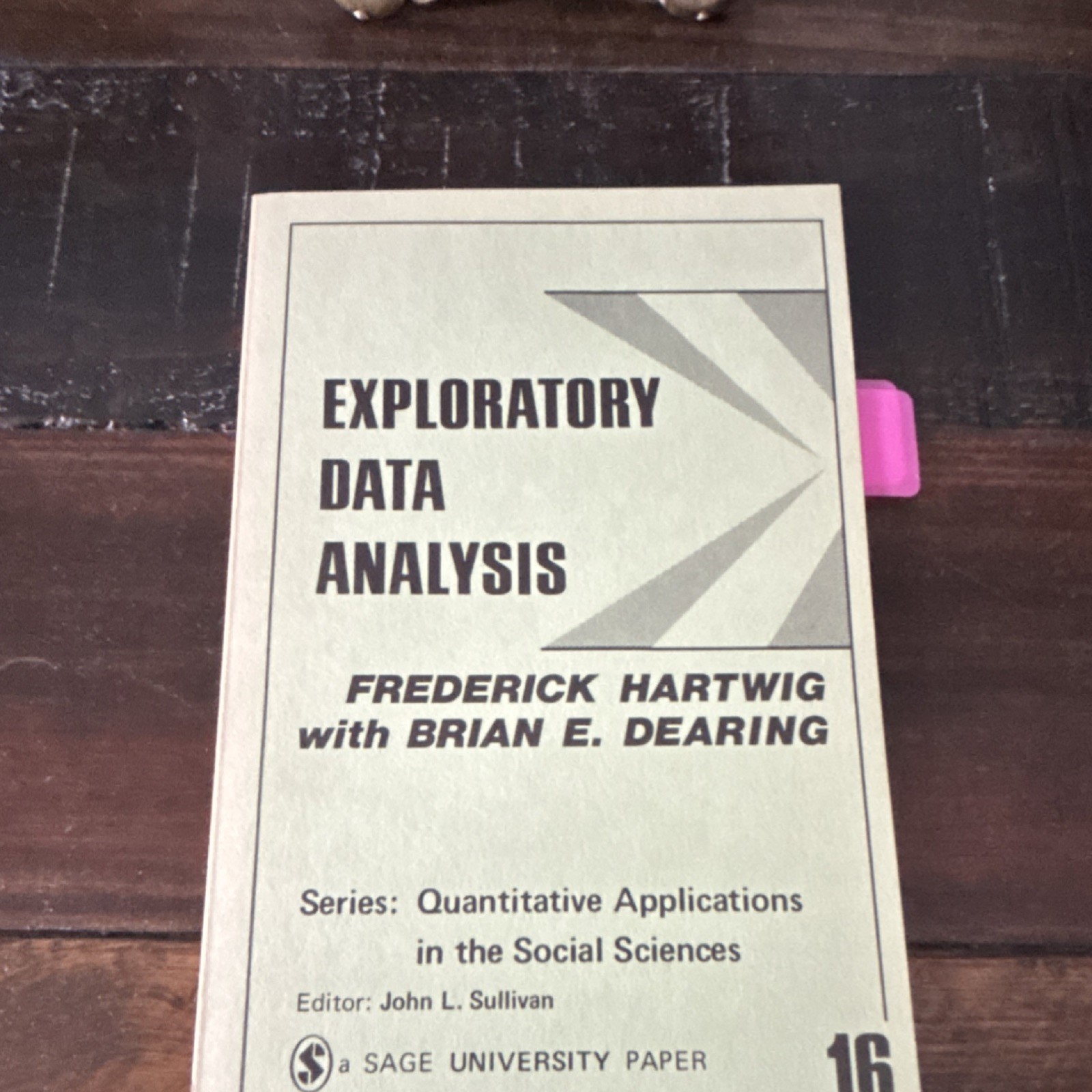 SAGE Exploratory Data Analysis Hartwig & Dearing Quantitative Applications Book
