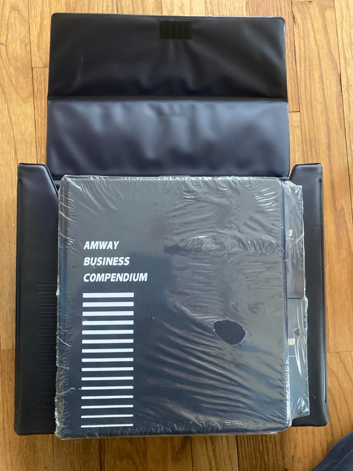 Amway Business Compendium Business Kit w/ portfolio VINTAGE CIrca Mid '90's