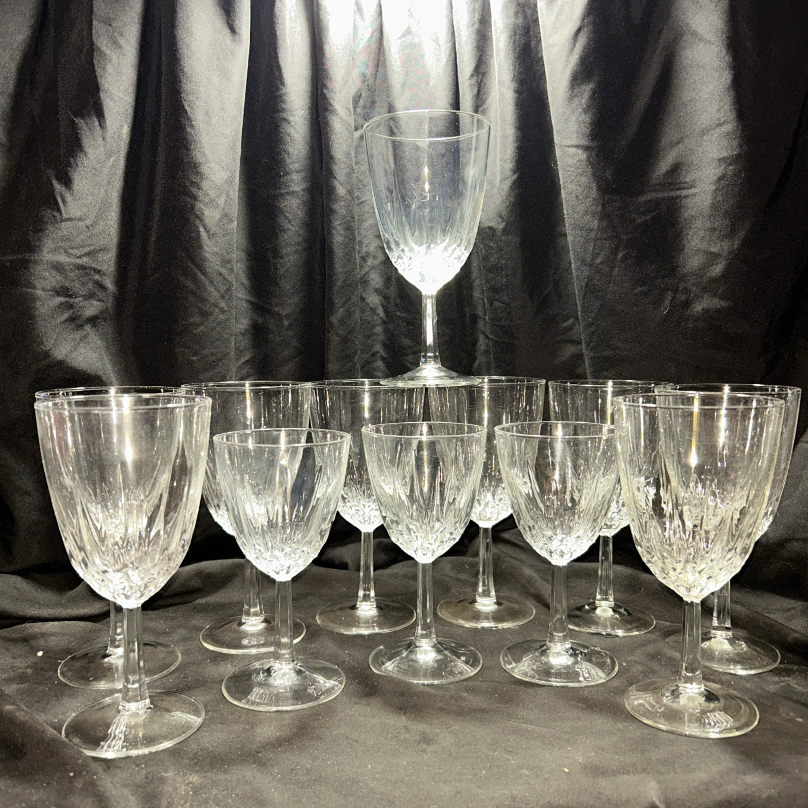 9 Luminarc/Cristal D'Arques Water Goblets 6 5/8'' & 3 Wine Glass 5 3/4”