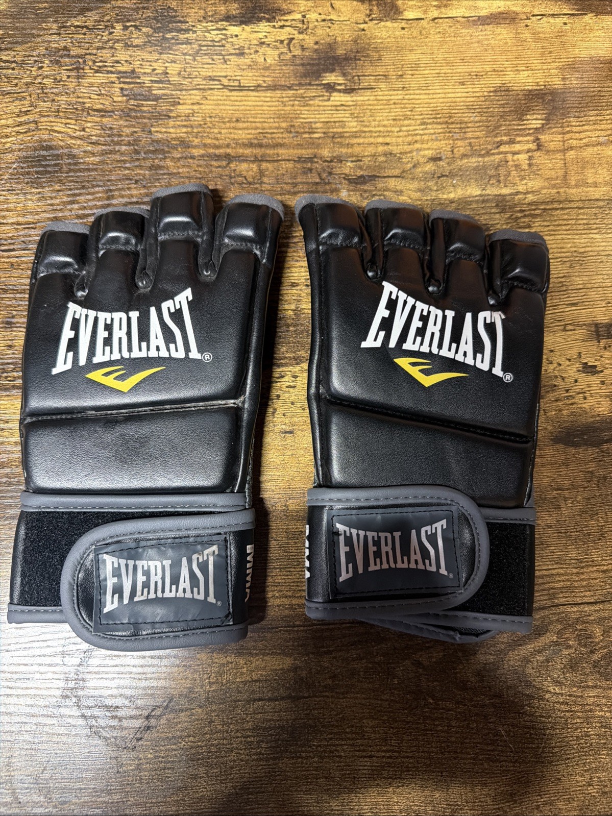 Everlast Pro Style MMA Grappling Gloves Black, Large/Xtra Large