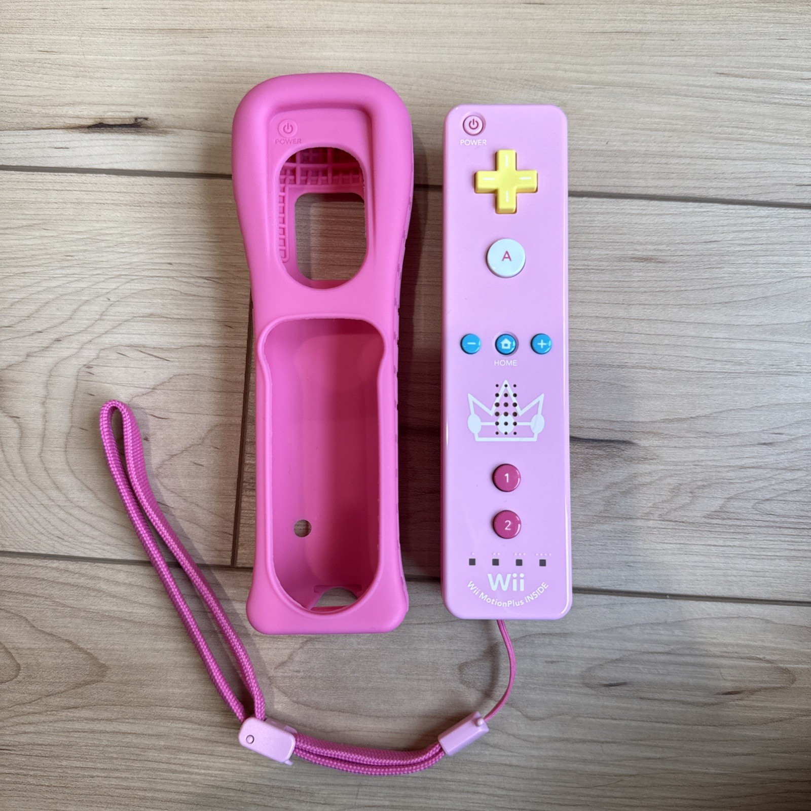 Nintendo Princess Peach Wii Motion Plus Remote Controller