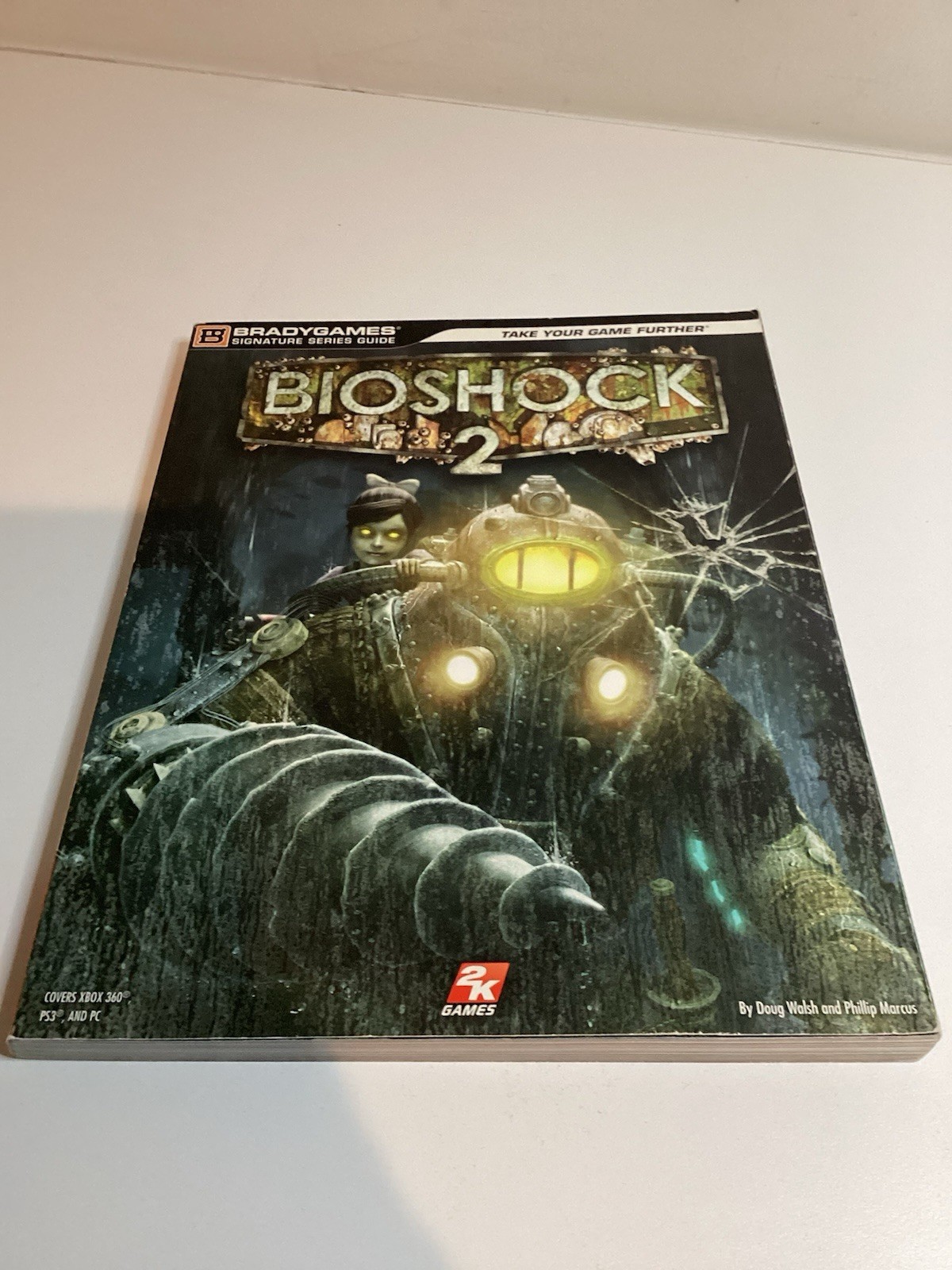 Bioshock 2 Signature Series Guide BradyGames for PC PS3 XBOX 360 COMPLETE