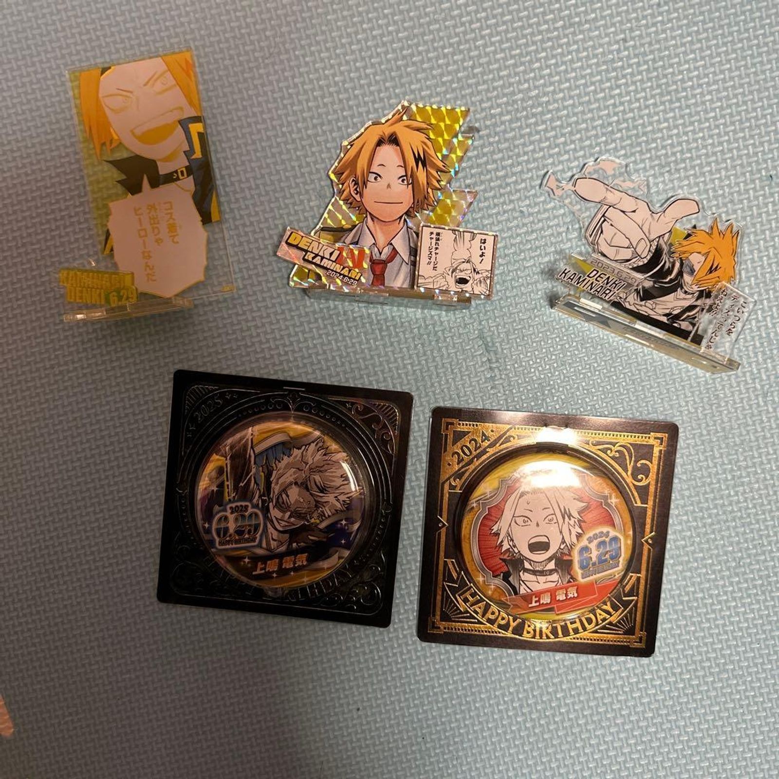 My Hero Academia Denki Kaminari Birthday Acrylic Stand & Can Badge Set