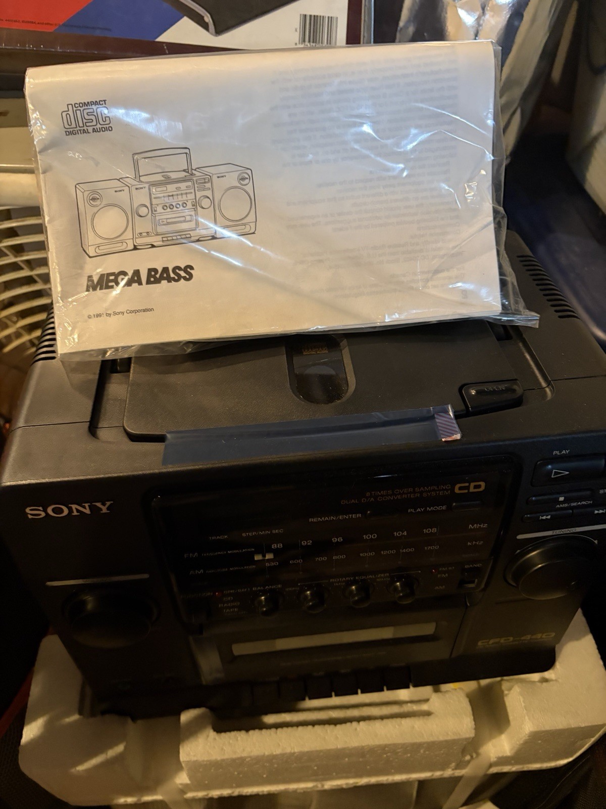 Sony CFD-440 Boombox Black Mega Bass One Touch Recording AM/FM CD Cassette 1991