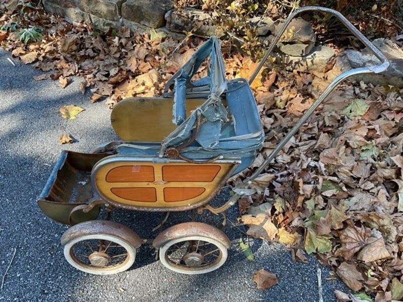 Extremely Rare Full Size Heywood Wakefield Buggy, Pram, Carriage