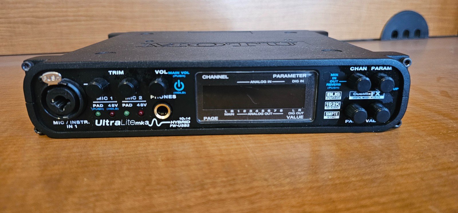 Motu UltraLite-mk3 Hybrid Digital Recording Interface - See description