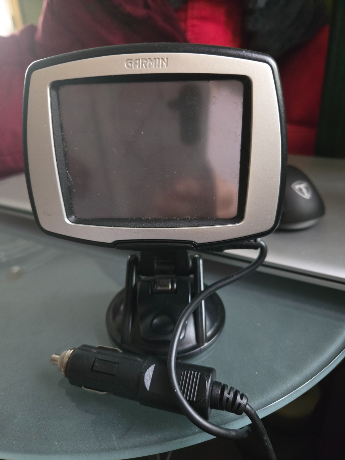 Garmin StreetPilot c330 GPS Navigator Bundle w/ Automotive Mount & Power Cable 