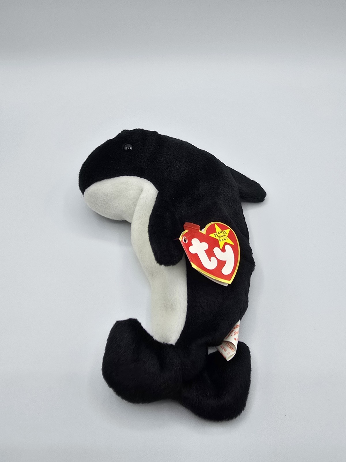 Ty Beanie Babies 1996 Collectible Waves Whale Vaulted Vintage 