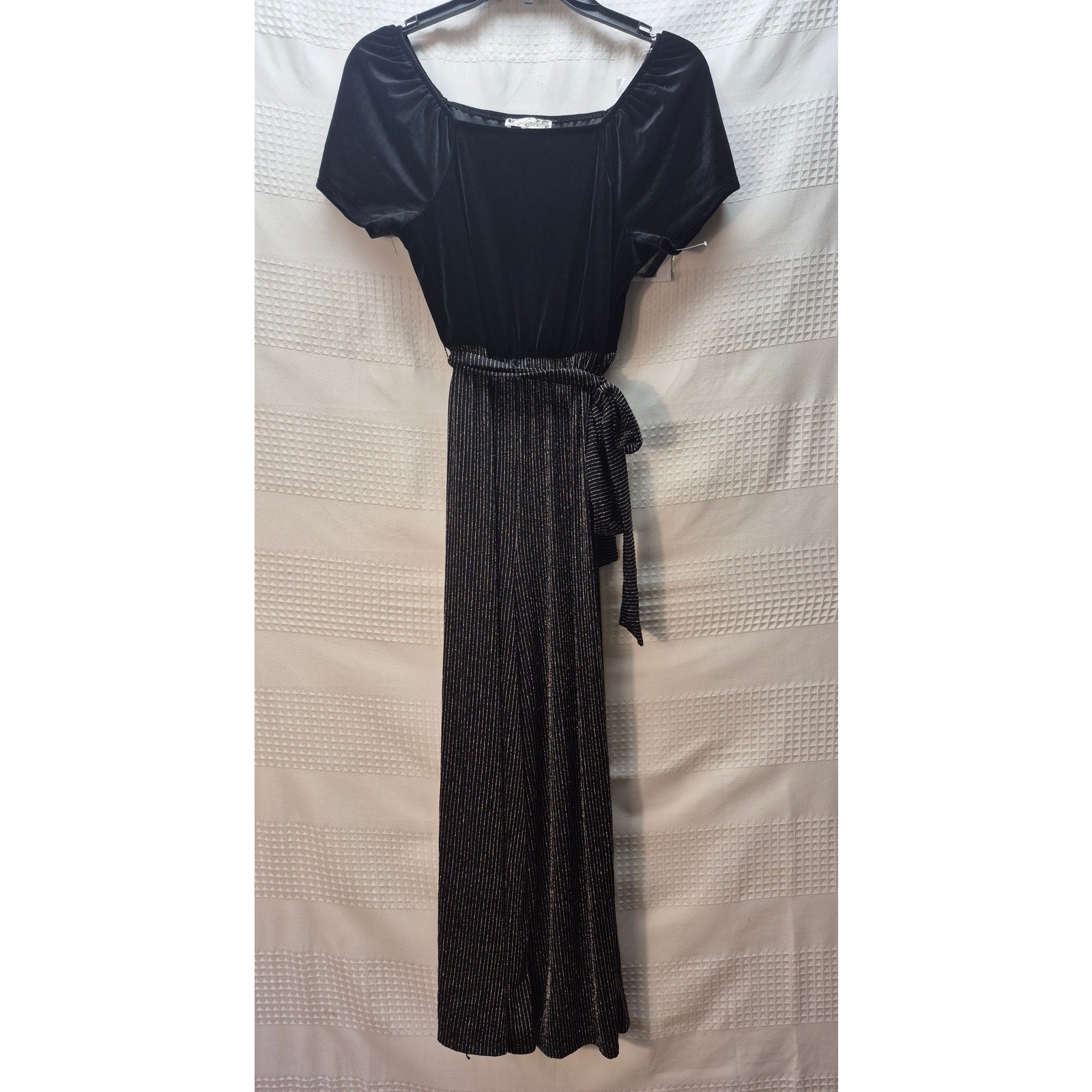 Knit Works Romper Girls Size XL 16 Black Velvet Gold Silver Rose Choker 7307 