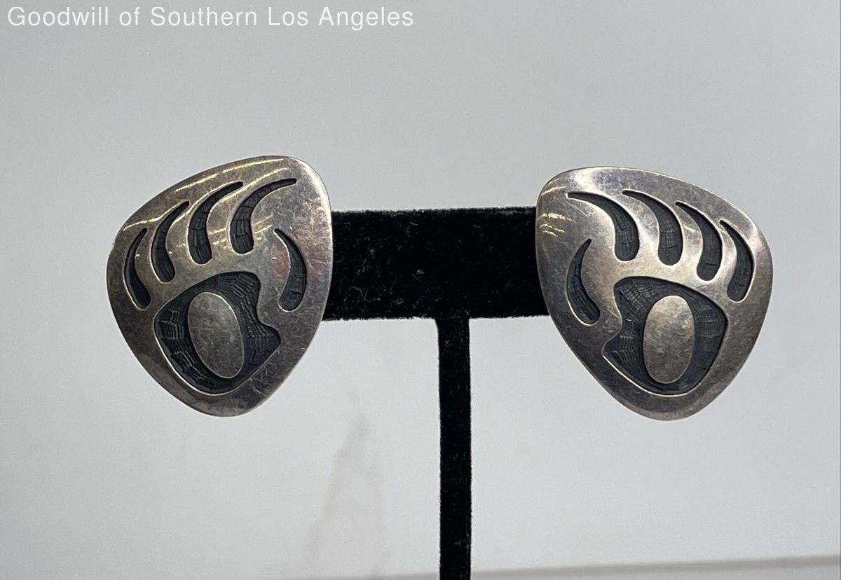 Anderson Koinva Hopi Sterling Silver Bear Claw Clip Back Earrings - 20.8g