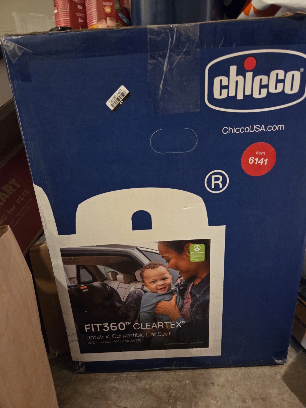 NIB Chicco Fit360 CLEARTEX Rotating Convertible Car Seat - Black