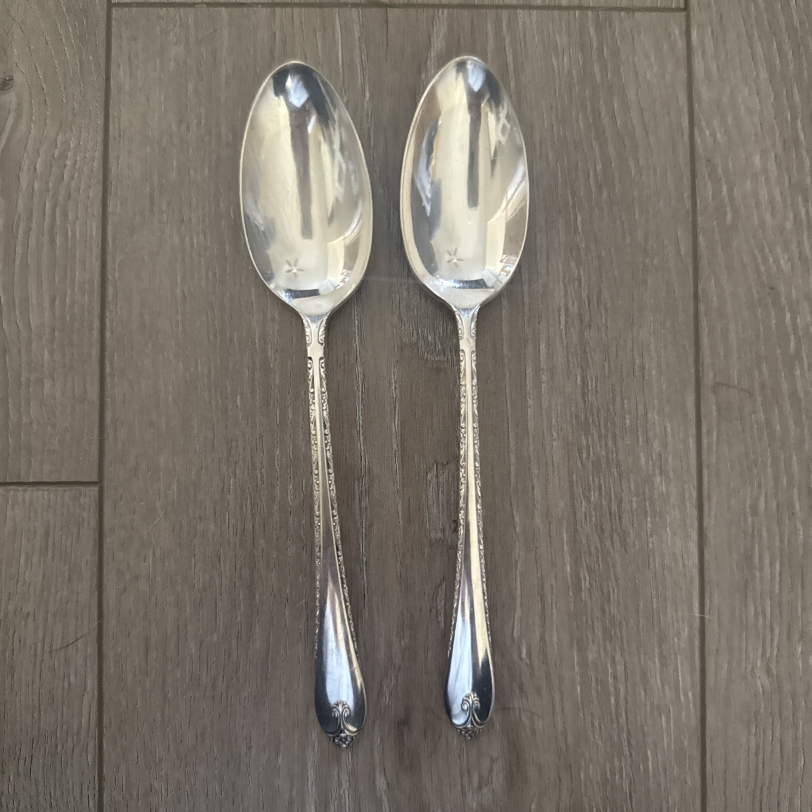 Set of 2 8.25” Serving Spoons Silverplate Rogers & Son IS EXQUISITE