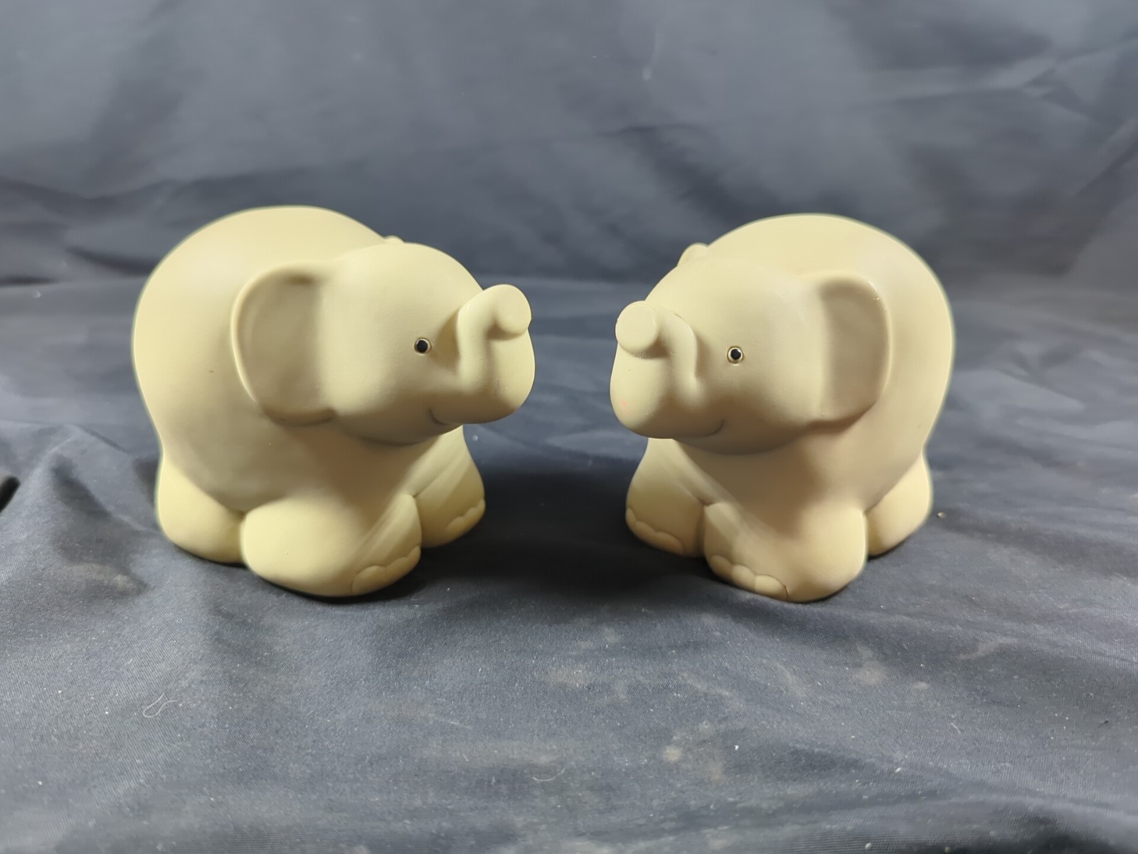 Vintage Little Tikes Chunky Zoo Animals Set- 2 African Wild  Elephants 0301-00