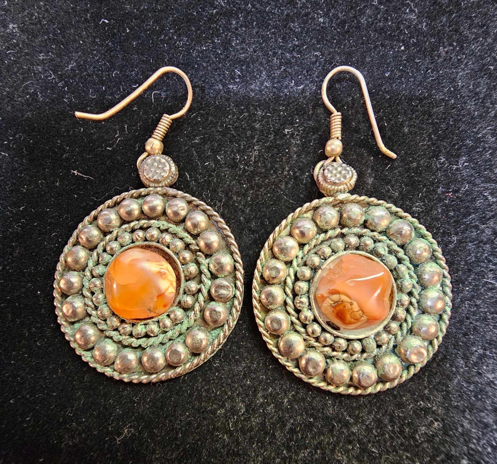Vtg Silvertone Dangle Hook Earrings Large round w/ Carnelian Stone -S65